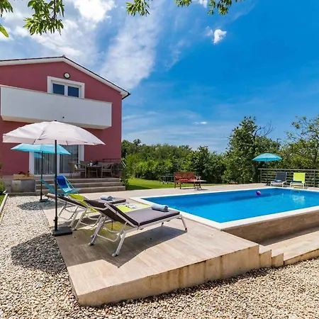 Villa In - Istrien 44359 Tinjan